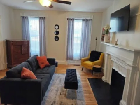 The Weaver House Guest Suites Hoteles en Utica