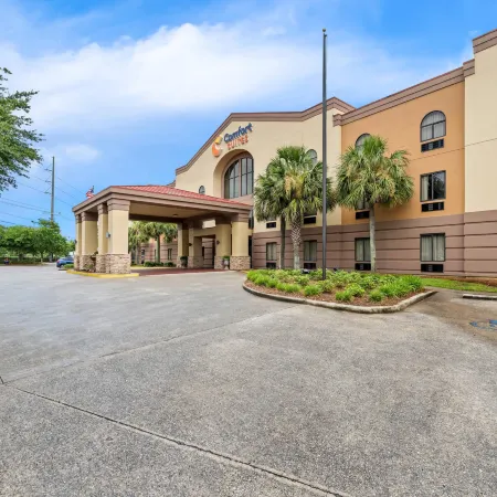 Comfort Suites Mobile East Bay