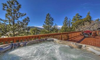 Views at Wolf Lodge by AvantStay Magnificent Views w Hot Tub Sauna