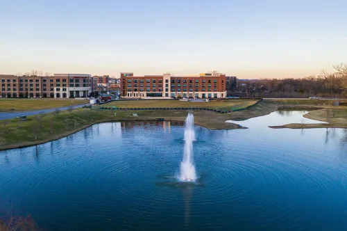Holiday Inn Express & Suites Franklin - Berry Farms Hotels in Franklin