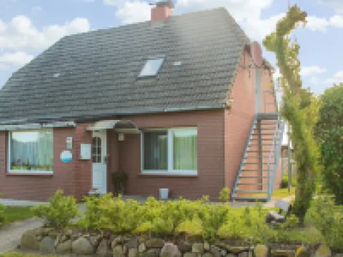 位於特拉內維茨的現代公寓-臨近大海