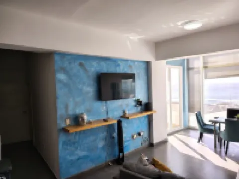 Breathtaking Ocean Views 2Br/2BA. Playas de Tijuana. Secure Building + Parking