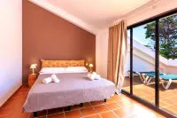 Nuramar Resort & Villas Hotels in Cala en Bosch