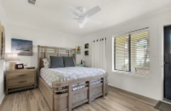 Charming 1-bedroom condo in superb Destin with WiFi, AC