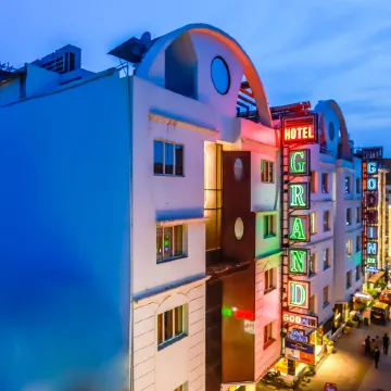 Hotel Grand Godwin - Near New Delhi Railway Station - Free Airport Pick-up Отели рядом с достопримечательностью «Дели - центр города»