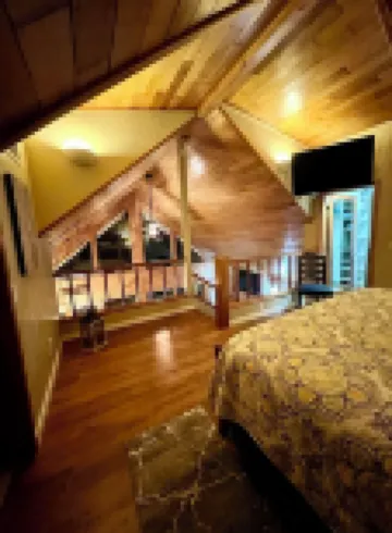 Lakefront Heaven Retreat. Big Lake house with 3 bedrooms and 3 full baths.