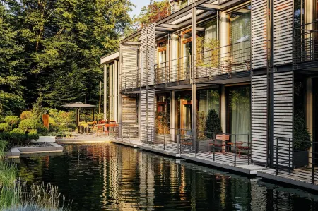 Relais & Chateaux Hotel Diepeschrather Muhle Отели в г. Оденталь