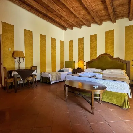 Hotel Villa Lampedusa Отели рядом с достопримечательностью «Cтадион «Ренцо Барбера»»
