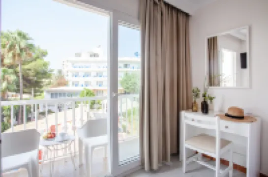 Hostal Residencia Sutimar