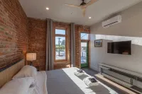 Historic Main Street Loft- 2nd Floor Hotels in Gunnison