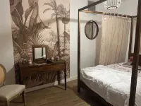 Beautiful renovated apartment in the heart of Carpentras Hotels in Carpentras