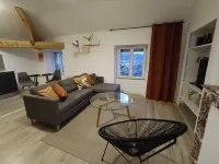 Appartement Cosy - Vue Théâtre Antique & Jardin de Cybèle Hotels in Vienne