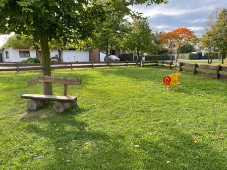 Modern vacation home for up to 10 guests