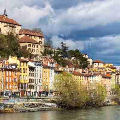Les M Riers in Grenoble Others