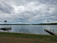 Lakeside Serenity Meets Northern Adventure, Stunning Sunsets, Family Getaway!