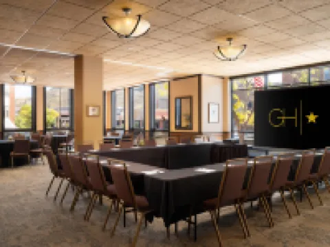 戈爾登酒店-阿桑德連鎖酒店 戈爾登酒店