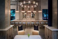 Watt Hotel Rahway, Tapestry Collection by Hilton - Bar