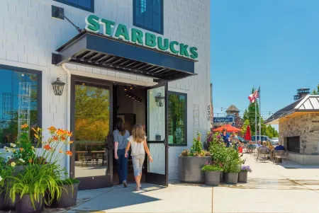 Fall Escape: 2Br+Loft. Beach Stroll. Hot Tub - 209 Отели рядом с достопримечательностью «Парк штата Берч Бэй»