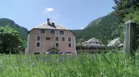 Auberge de Jeunesse HI Serre-Chevalier Hotels near Serre Chevalier Vallée Briançon