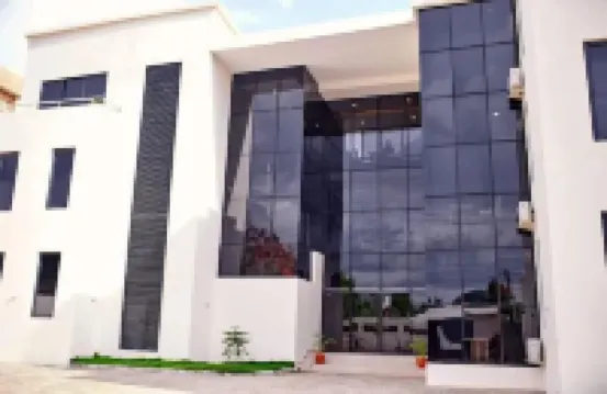 Ridge Ville Apartment by Platinum Hotels in 