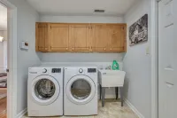 Lovely Decatur Home w/ Yard ~ 6 Mi to Town! - 3-Star