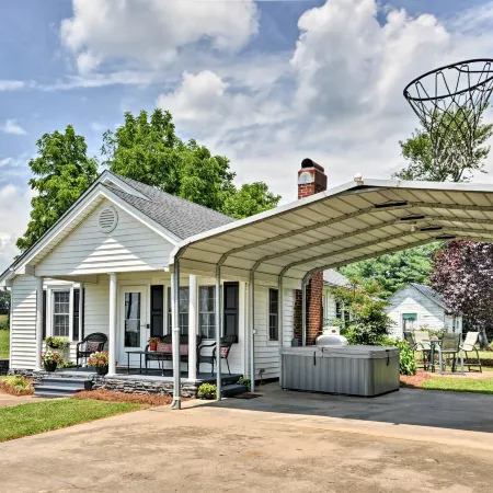 Peaceful Elkin Vacation Rental ~ 17 Mi to Mt Airy!