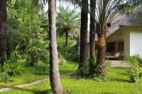 Villa for 14 people - Swimming pool and beach. Các khách sạn ở 