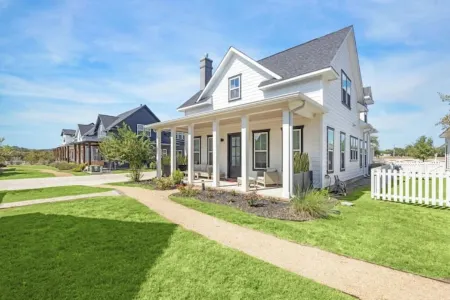 Enchanting 3-bedroom house with WiFi in Driftwood Отели в г. Дрипинг Спрингс