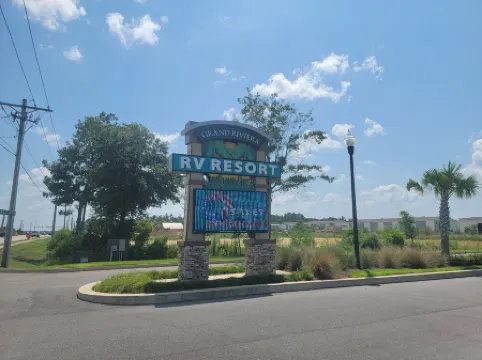 Relax and enjoy some R&R in our new luxurious RV in Grand Riviera RV Resort