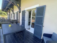 Splendide Appartement Dans Résidence Sécurisée Avec Piscine Proche du Village