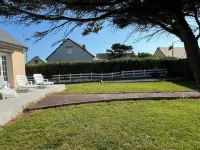Maison à 250 Mètres de la Plage Pour Passer de Beaux Moments en Famille Hotels in Anneville-sur-Mer