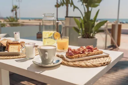 Meraki Beach Hotel - Only Adults