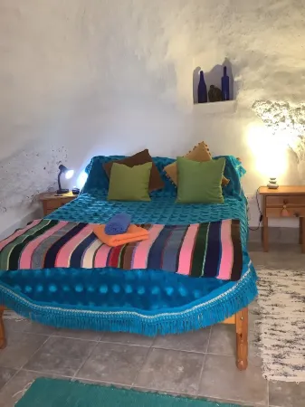 Lovely Private Cave Apartment Отели в г. Comarca de Baza