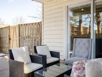 Cozy One-Bed Apartment in Heart of Herndon Ξενοδοχεία στην πόλη Dranesville