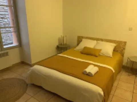 Chic & cozy city center apartment