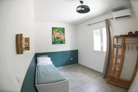 3 bedroom villa in riviã¨re-salã©e Отели в г. Ривьер-Сале