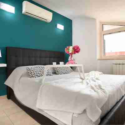 Fiumicino Airport 4 min,,, Relax and Comfort Rooms