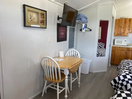 Silver Mesa Cabin  in Silverton Texas