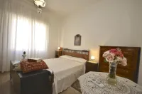 N'zina home - Apartment in the historic center of Custonaci Hotels in Custonaci