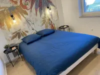 Ker Melen single-storey wooden house 5 minutes from the beach (Finistère, Brittany) Hotels in Cleder