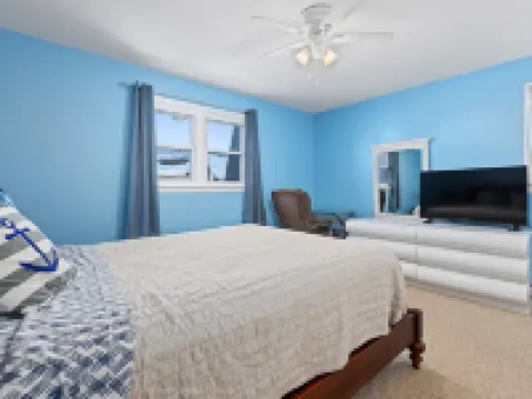 Couples retreat + Pets OK! Center of Town: Unit #2 Hotels in Brigantine