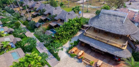 Tinkerbell Resort @ Koh Kood Отели рядом с достопримечательностью «Кут»