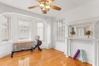 Charming Luxury 2-bedroom building in lovely Allentown with AC, fitness room