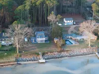 Charming Riverside Cottage w/Optional Guest House
