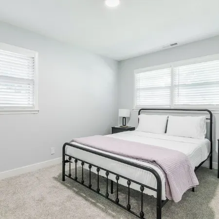 3 bedroom cozy house located footsteps away from KSU’s sporting events!