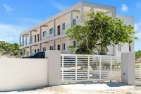 Bayfield Street’s Cozy 3bed Comfortable Escape to the Turks and Caicos