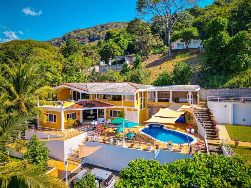 House Bahía Dorada, La Libertad Hotels in Teotepeque