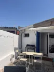 House 200m from the beach, ideal for families and surfers
