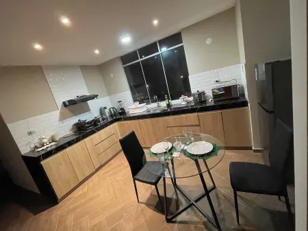 Complete private and modern duplex in Trujillo, 3 min from shopping center.