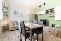 Very fresh cozy app.to just ristr. for fam. even long stay